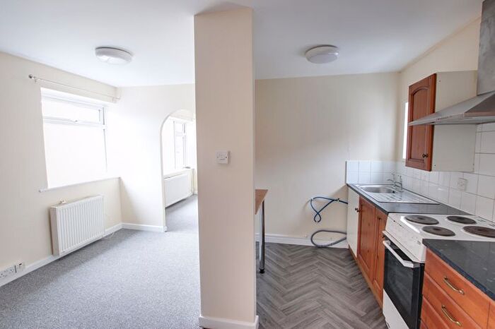 1 Bedroom Flat To Rent In Mortimer Street, Trowbridge, BA14
