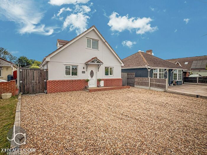 4 Bedroom Chalet For Sale In Clacton Road, Weeley Heath, CO16