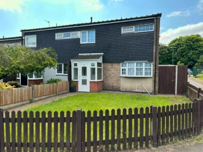 3 Bedroom Terraced House To Rent In Brook Farm Walk, Chelmsley Wood, Birmingham, B37