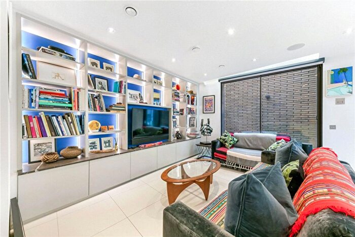 3 Bedroom Semi Detached House To Rent In Southwick Yard, Titchborne Row, W2