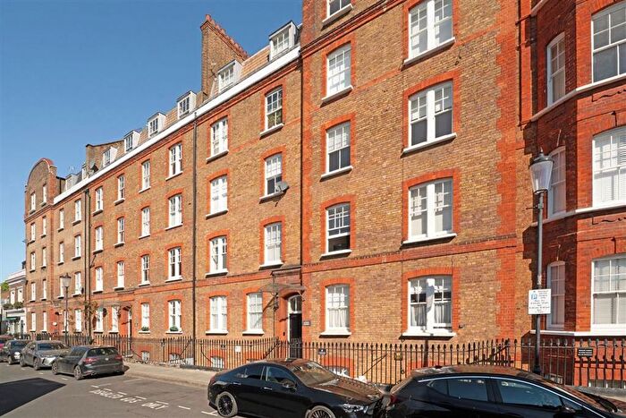 1 Bedroom Flat For Sale In Warwick Chambers, Pater Street, W8