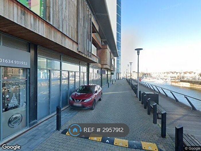 1 Bedroom Flat To Rent In Dockhead Road, Chatham, ME4