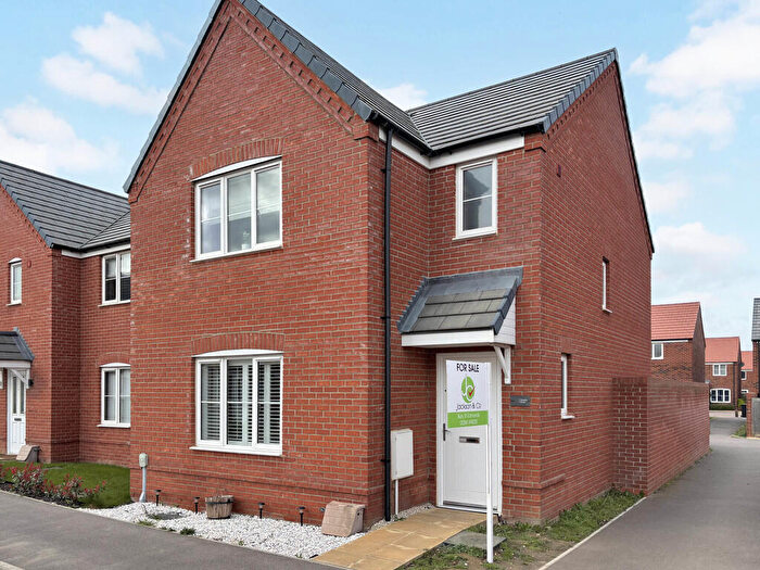 3 Bedroom Detached House For Sale In Double Road, Thurston, IP31