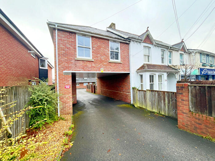 1 Bedroom Apartment To Rent In Wimborne Road East, Ferndown, BH22