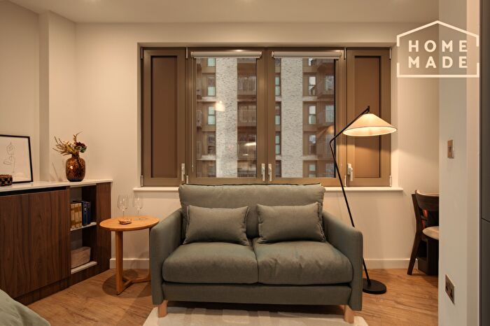 Studio To Rent In Enclave Acton, W3