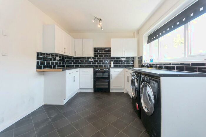 3 Bedroom House To Rent In Plough Avenue, Birmingham, B32