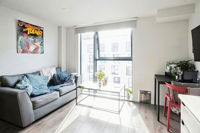 Studio To Rent In Low Hill, Liverpool, L6