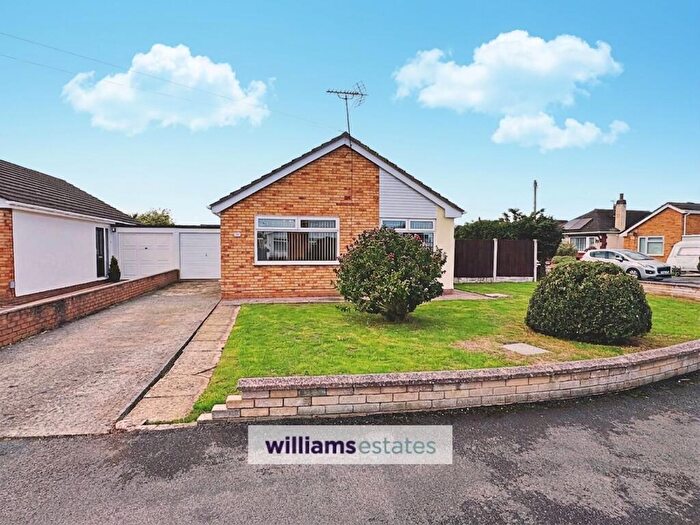 2 Bedroom Detached Bungalow For Sale In Rowan Drive, Rhyl, LL18
