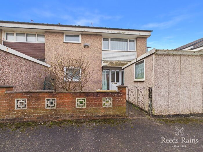 3 Bedroom End Terrace House For Sale In Manston Garth, Bransholme, Hull, East Yorkshire, HU7