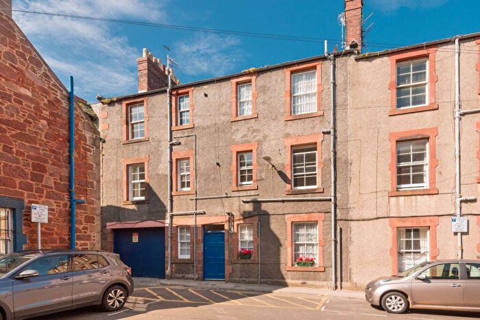 2 Bedroom Flat For Sale In E Market Place, North Berwick, EH39