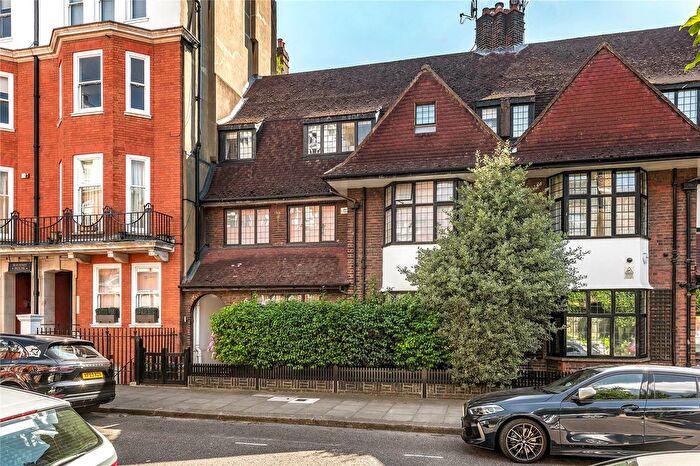 6 Bedroom Terraced House For Sale In Ormonde Gate, London, SW3