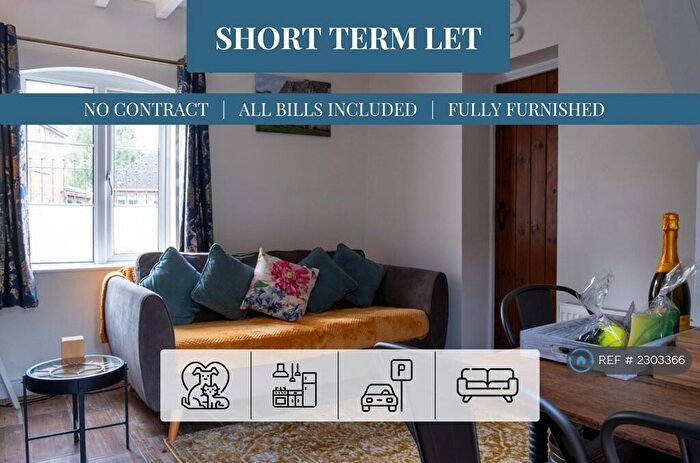 2 Bedroom Semi-Detached House To Rent In Gloucester Road, Stonehouse, GL10