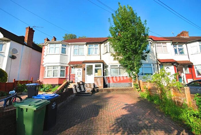 4 Bedroom Terraced House To Rent In Bridgewater Road, Wembley, HA0