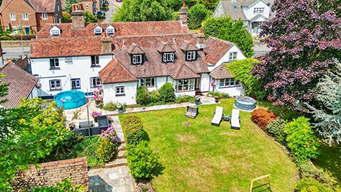 5 Bedroom Detached House For Sale In Green Lane, Crowborough, TN6