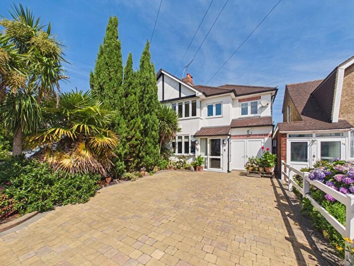 4 Bedroom Semi-Detached House For Sale In Gloucester Road, Feltham, Middlesex, TW13