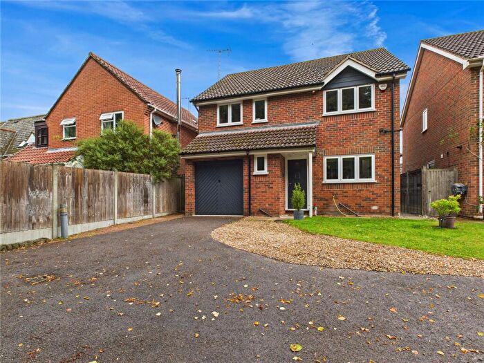 4 Bedroom Detached House For Sale In Pampas Close, Colchester, Essex, CO4