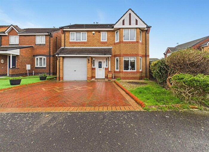 4 Bedroom Detached House For Sale In Parc-Y-Berllan, Porthcawl, CF36