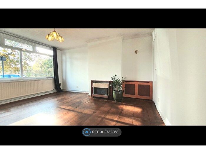 4 Bedroom Semi Detached House To Rent In Ham Park Road, London, E7