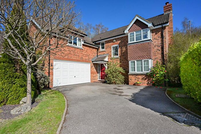 5 Bedroom Detached House For Sale In Dymewood Road, Three Legged Cross, Wimborne, BH21