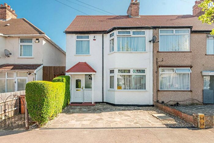 3 Bedroom Semi-Detached House For Sale In Byron Road, Harrow, HA3