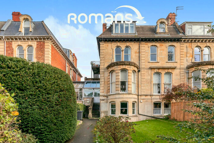 3 Bedroom Apartment To Rent In Westbury Park, BS6