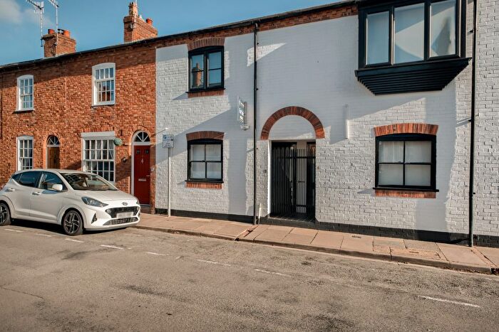 1 Bedroom Maisonette For Sale In College Lane, Stratford-Upon-Avon, CV37