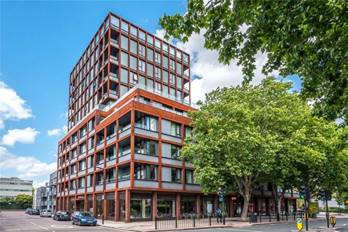 1 Bedroom Apartment For Sale In Scawfell Street, London, E2