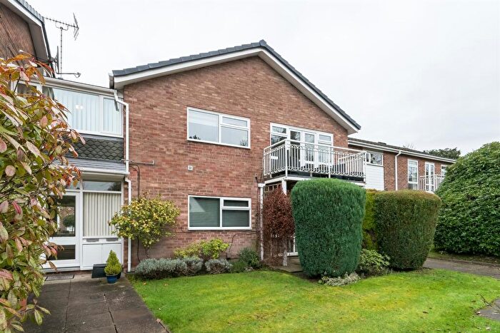 2 Bedroom Apartment For Sale In Hurst Lea Court, Alderley Edge, SK9