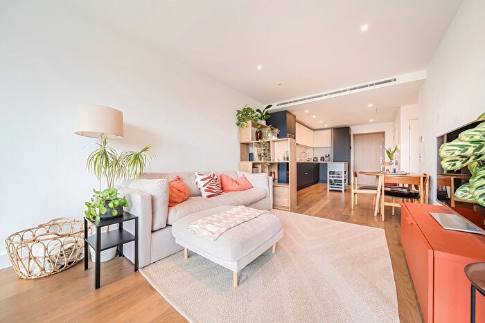 1 Bedroom Flat For Sale In Rennie Street, London, SE10