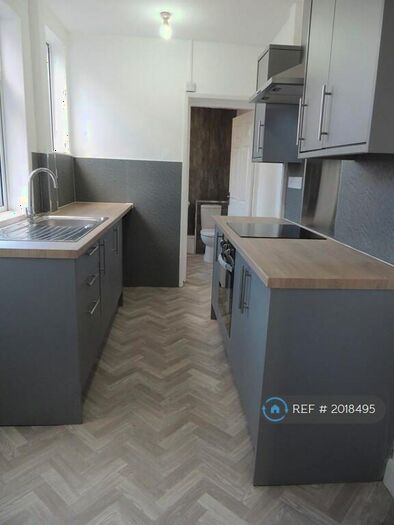 3 Bedroom End Of Terrace House To Rent In Longden Terrace, Warsop, Mansfield, NG20