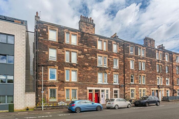 1 Bedroom Flat For Sale In Moat Terrace, Slateford, Edinburgh, EH14