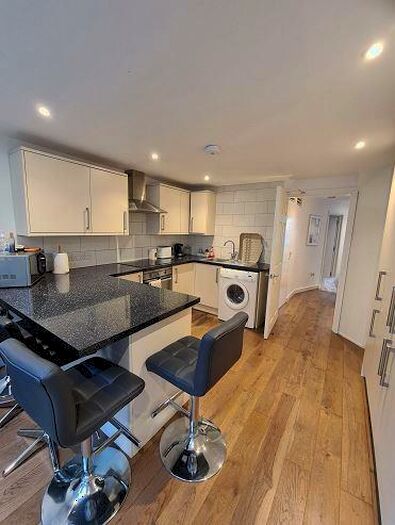 5 Bedroom Terraced House To Rent In Harefields, North Oxford, OX2
