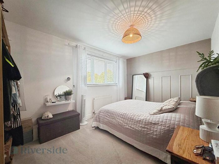 3 Bedroom Terraced House For Sale In Woolsthorpe Grove, Hull, HU7