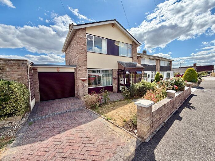 3 Bedroom Detached House For Sale In Legion Road, Yeovil, Somerset, BA21