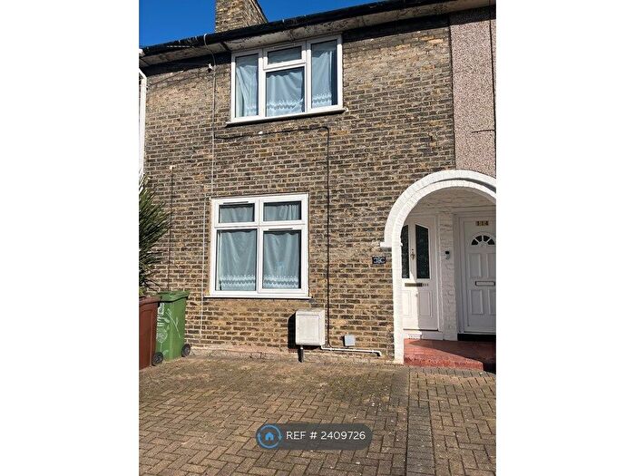 2 Bedroom Terraced House To Rent In Hatfield Road, London, RM9
