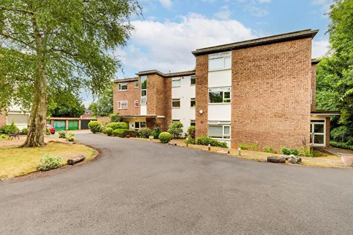 1 Bedroom Flat To Rent In Leopold Avenue, Wimbledon, London, SW19