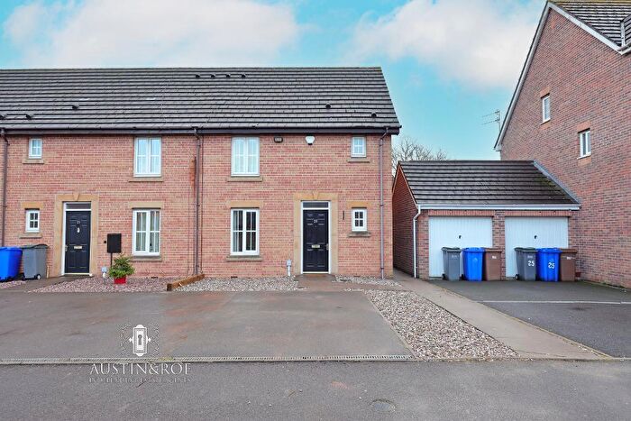 3 Bedroom End Of Terrace House To Rent In Steeple Way, Stoke On Trent, Staffordshire, ST4