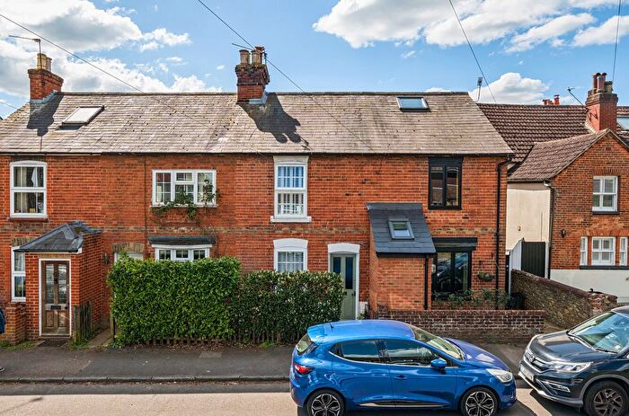 2 Bedroom Terraced House For Sale In Guildford, Surrey, GU1