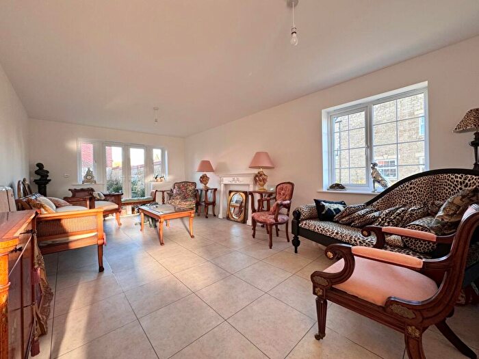 5 Bedroom Detached House For Sale In King Street, Faringdon, SN7