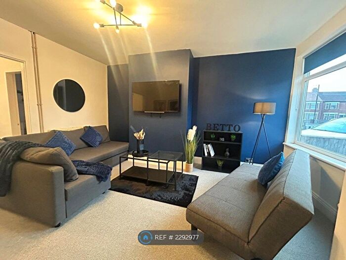 3 Bedroom Terraced House To Rent In Roslyn Road, Hull, HU3