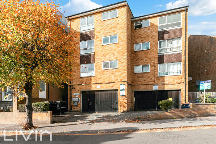 1 Bedroom Flat For Sale In Stringer Court, Oakfield Road, Croydon, CR0