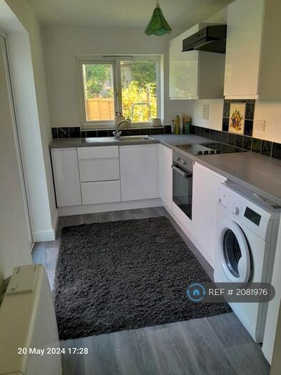 1 Bedroom Flat To Rent In Sycamores, Chilbolton, Stockbridge, SO20