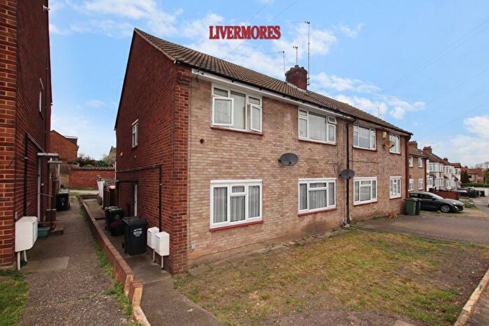 2 Bedroom Maisonette To Rent In Dudsbury Road, Dartford, DA1