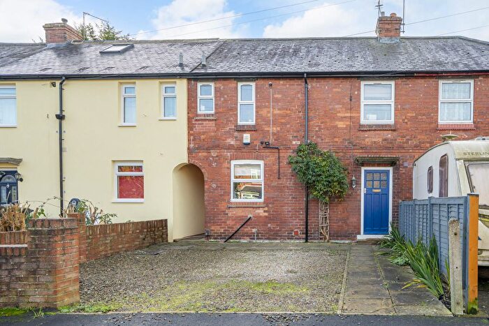 3 Bedroom Terraced House For Sale In Sterne Avenue, York, YO31