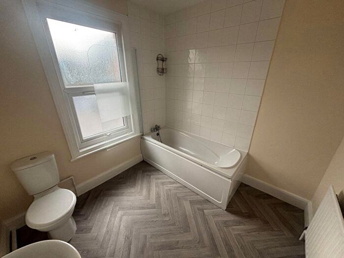2 Bedroom Flat To Rent In Carlton Road, Boston, PE21
