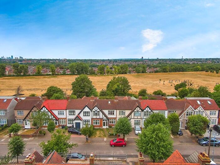 3 Bedroom Terraced House For Sale In Babbacombe Gardens, Redbridge, IG4