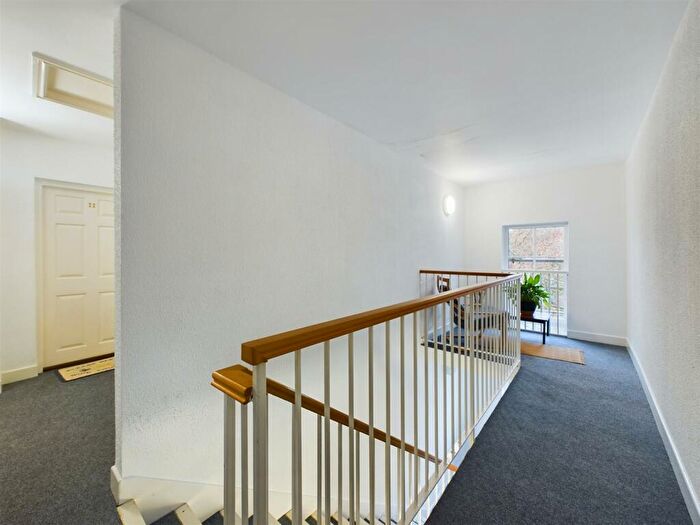 1 Bedroom Apartment For Sale In Castle Park Mews, Lancaster, LA1