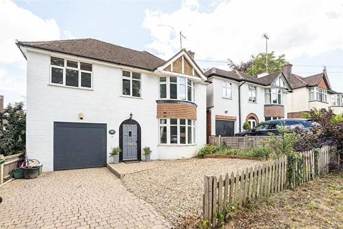 4 Bedroom Detached House For Sale In St. Johns Road, Harpenden, AL5