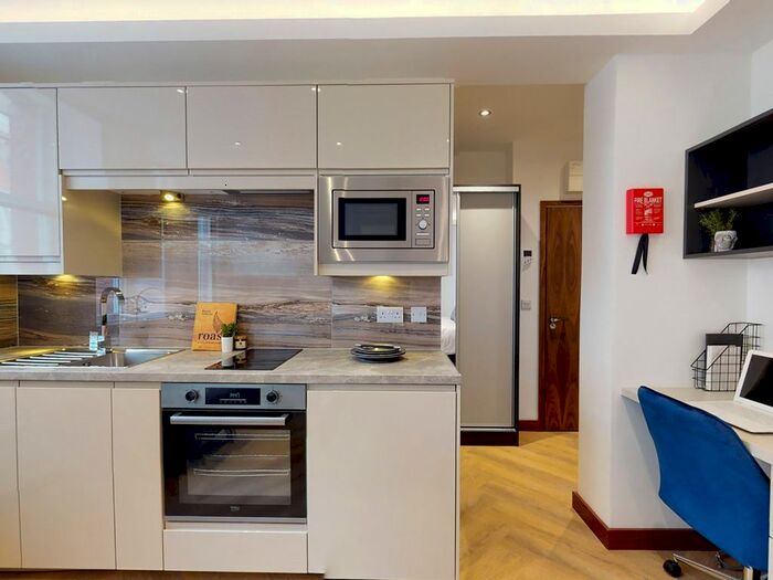 Studio To Rent In Apt, Live Oasis Piccadilly #, M1