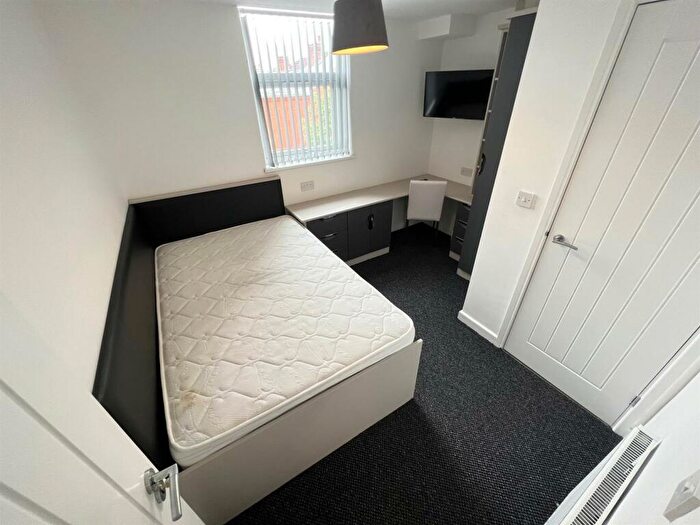 4 Bedroom Terraced House To Rent In Terry Road, Coventry, CV1